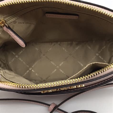 michael kors 35s9gtvc3l 3in1 clutch xbody leather blossom|Michael Kors saffiano leather.